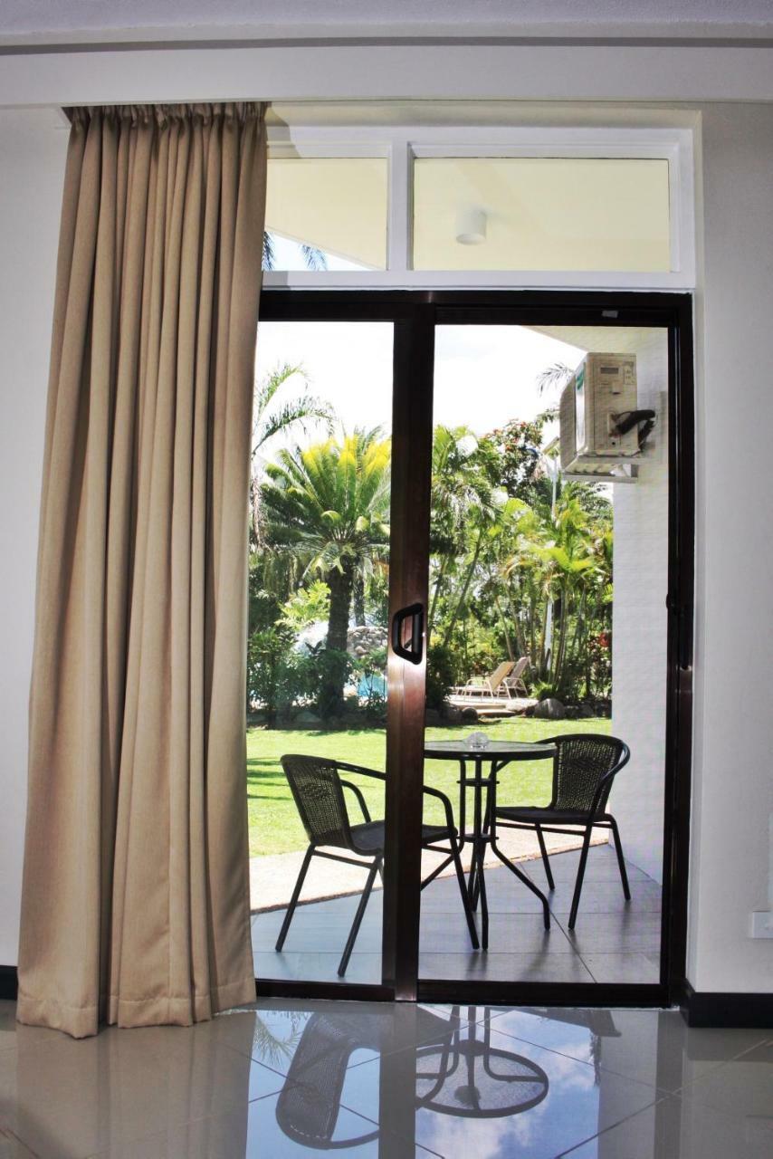 Hotel Oasis Νάντι Εξωτερικό φωτογραφία